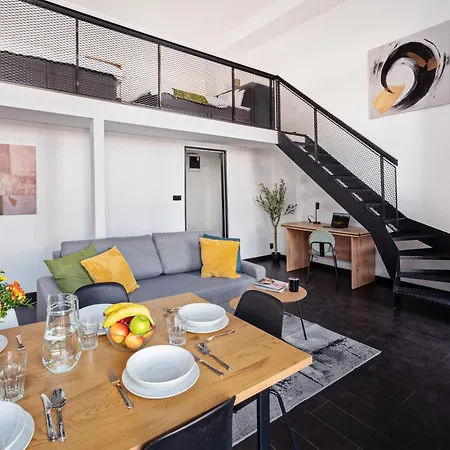 Spacious Loft-aparts On Karlin *