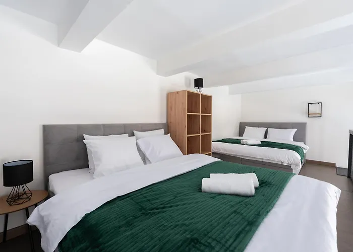 Spacious Loft-aparts On Karlin Lägenhet Prag
