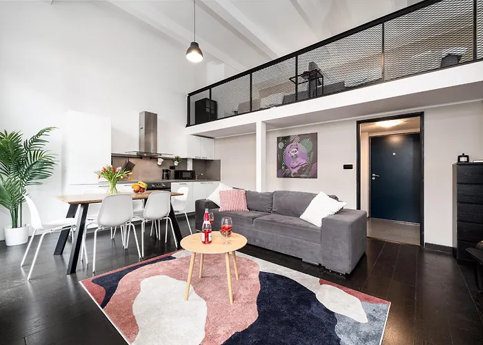 Spacious Loft-aparts On Karlin