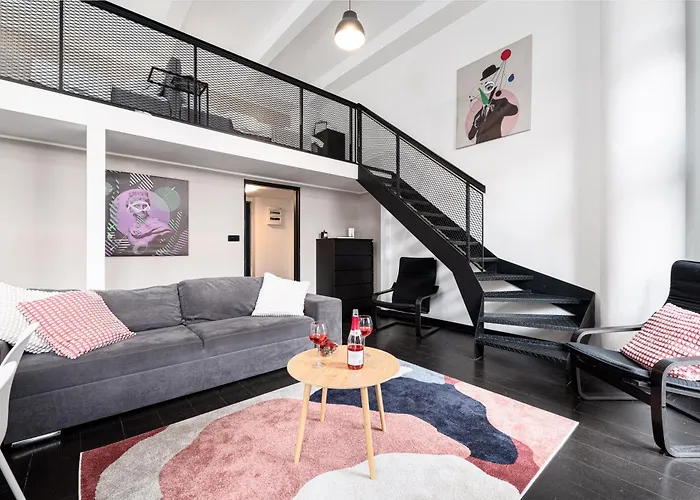 Spacious Loft-aparts On Karlin *