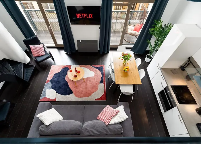 Spacious Loft-aparts On Karlin