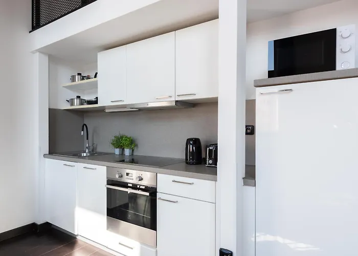 Spacious Loft-aparts On Karlin Lägenhet Prag