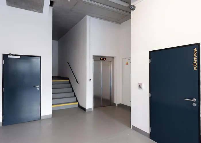 Spacious Loft-aparts On Karlin * Prag